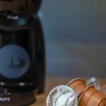 Luxury Pod Kastelom 리예카