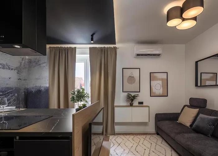 Luxury Pod Kastelom Apartment *